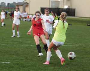 Lady Cats pick up first win of the season against Marion Harding