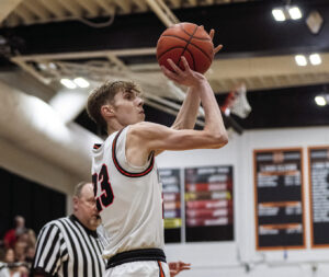 NU’s Hall joins 1,000-point club during win over Kenton