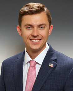 Weber cruises to victory in primary