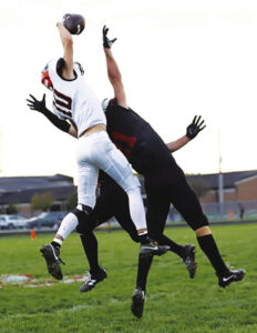 Wildcat gridders snap two-game skid